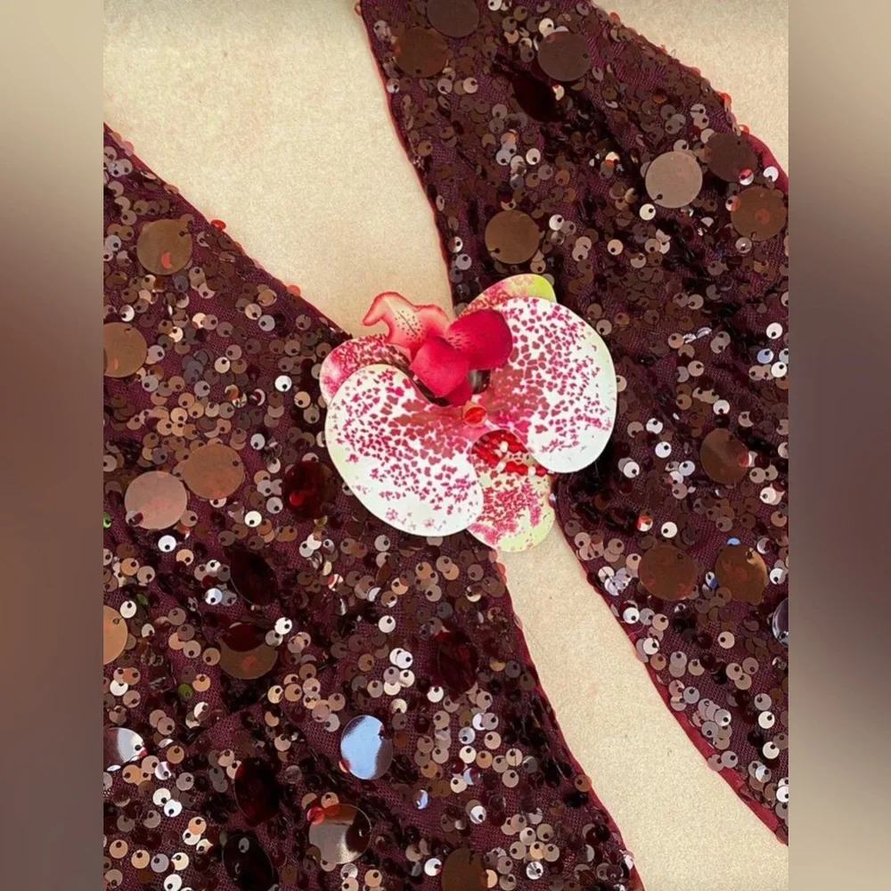 Halter Sequin Set by Eduarda Gutierrez Soleia M - Picture 4 of 5